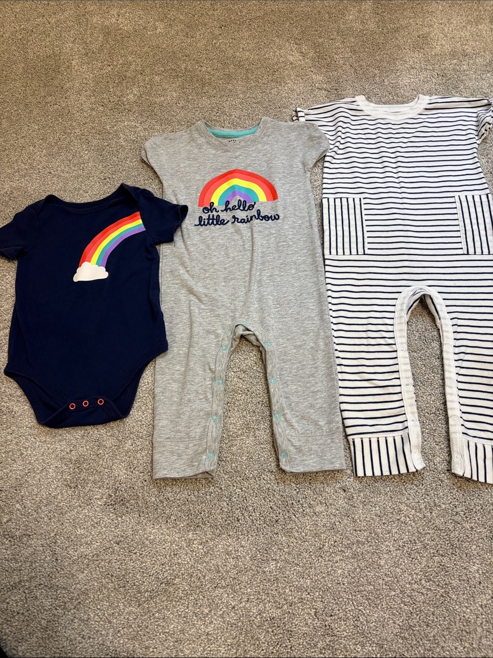 Cat & Jack Infant Girls One-Piece Rompers & rainbow onesie lot 12 months